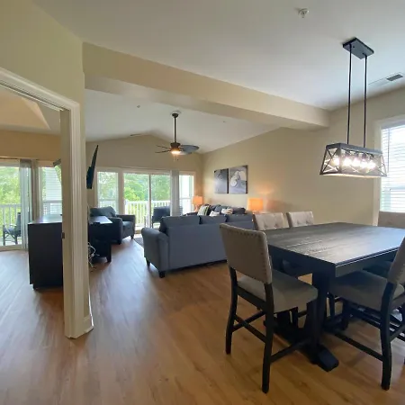 World Tour 306 Bayhill By Palmetto Vacation Rentals